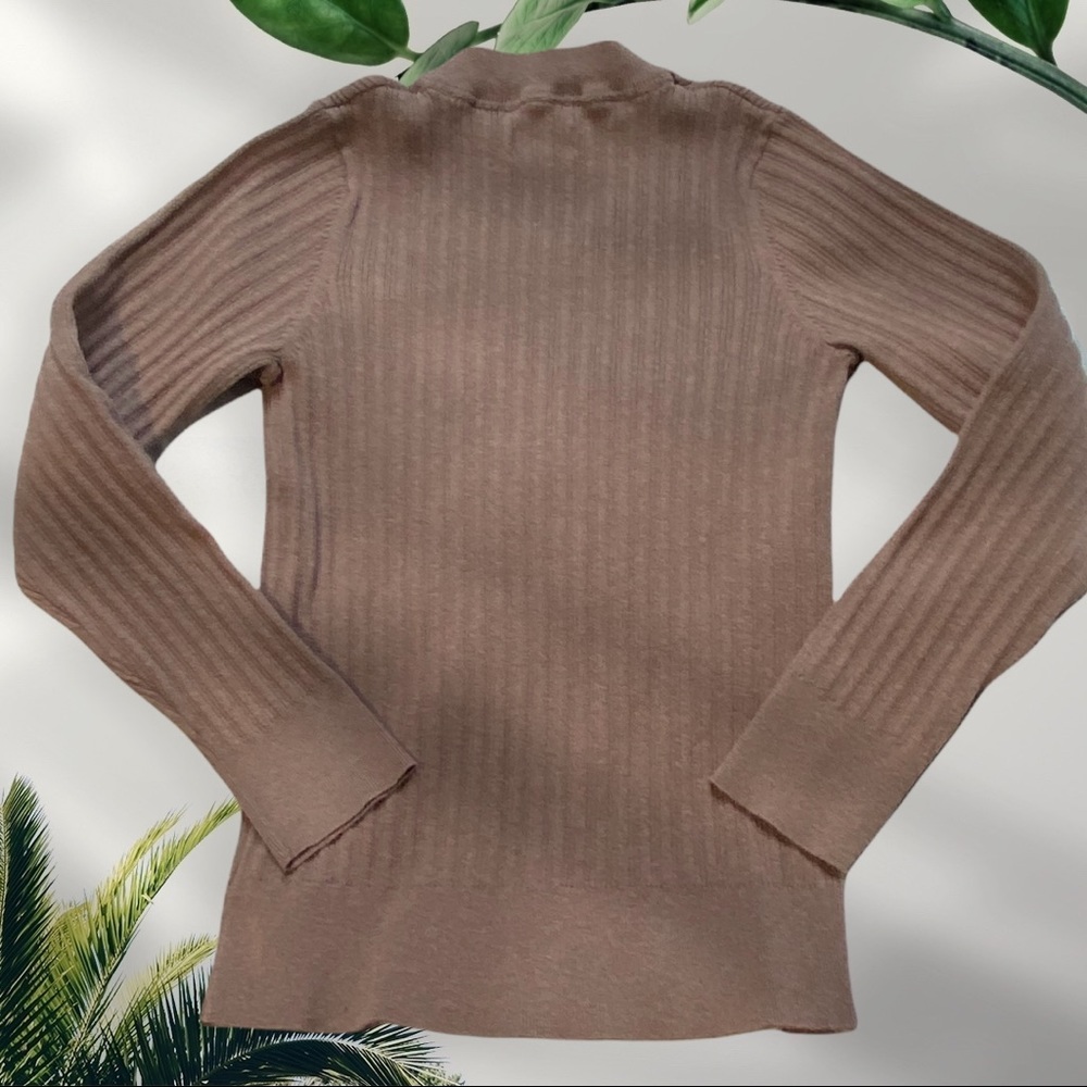 ๐ข5/$25 Sonoma Brown Sweater - Picture 2 of 7